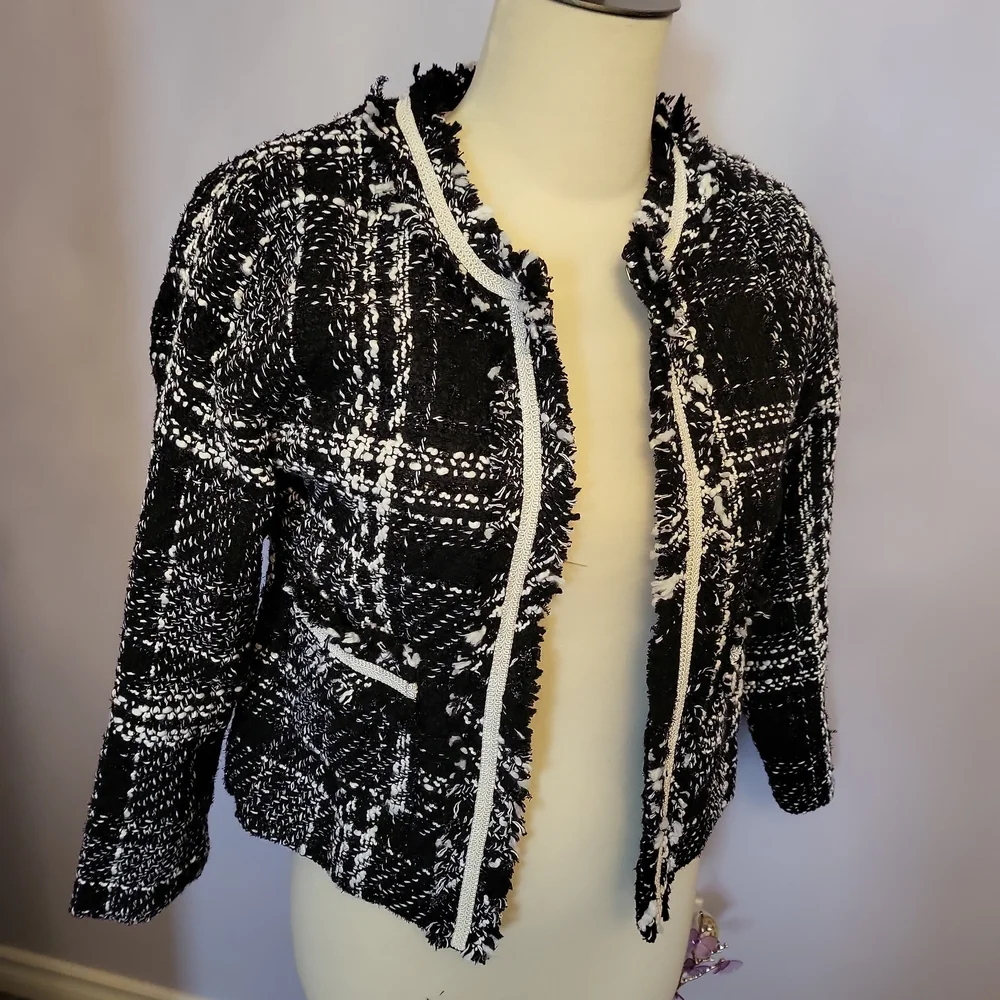 Jacket - Picture 3 of 5